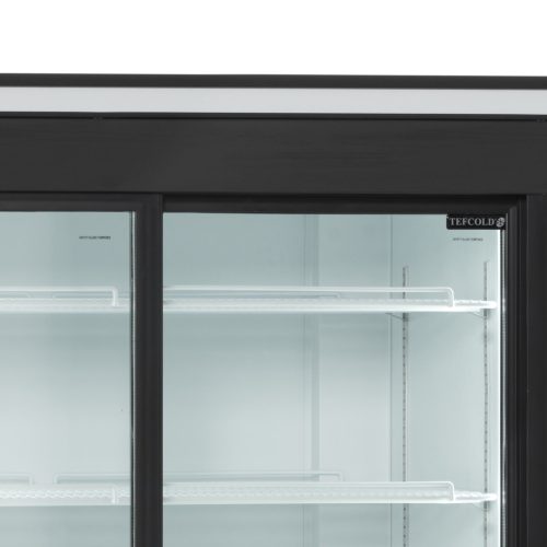 PN 15967 Üvegajtós hűtő